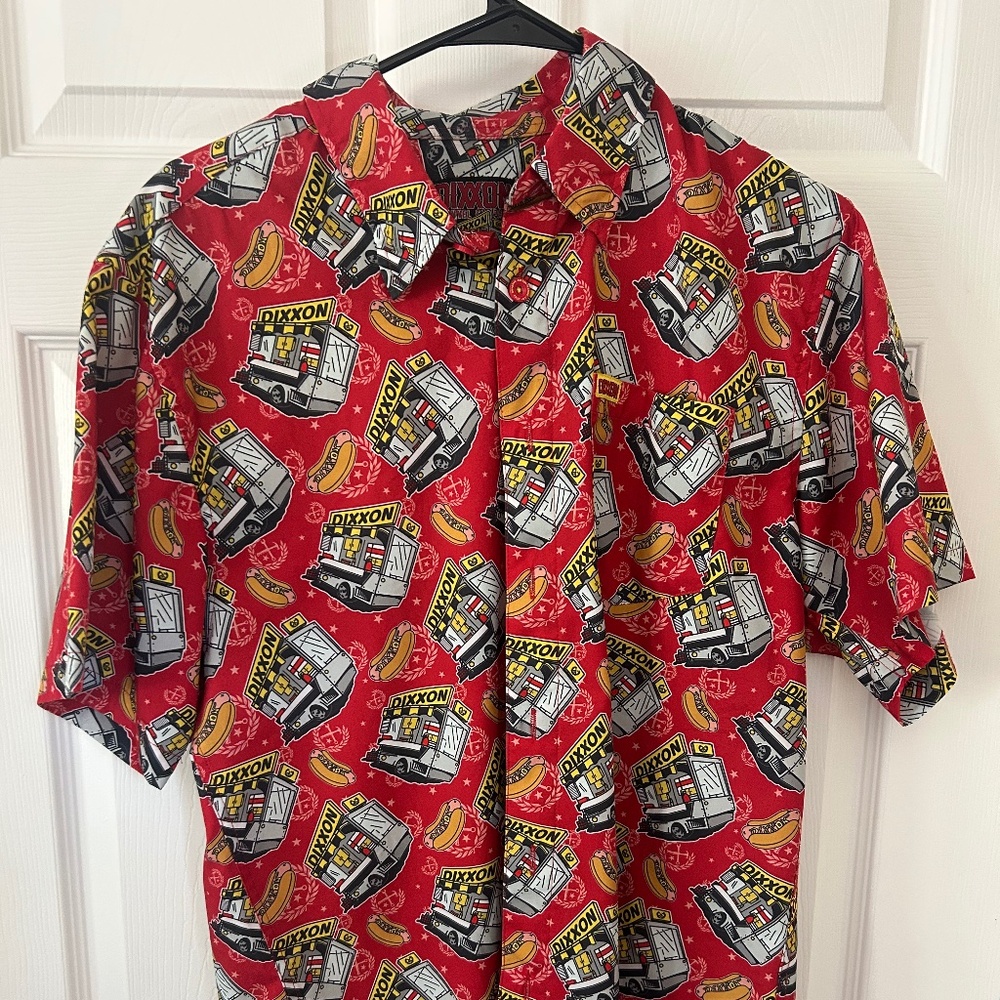 Dixxon Flannel Co. Men’s Short Sleeve Party Shirt – Size Medium (Like New)